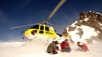 Heliskiing Heliskiing